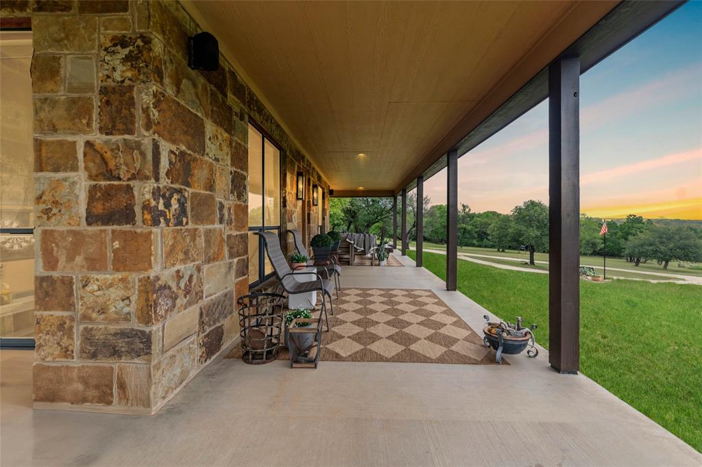 27475-1 N Us-281 Property Photo 32