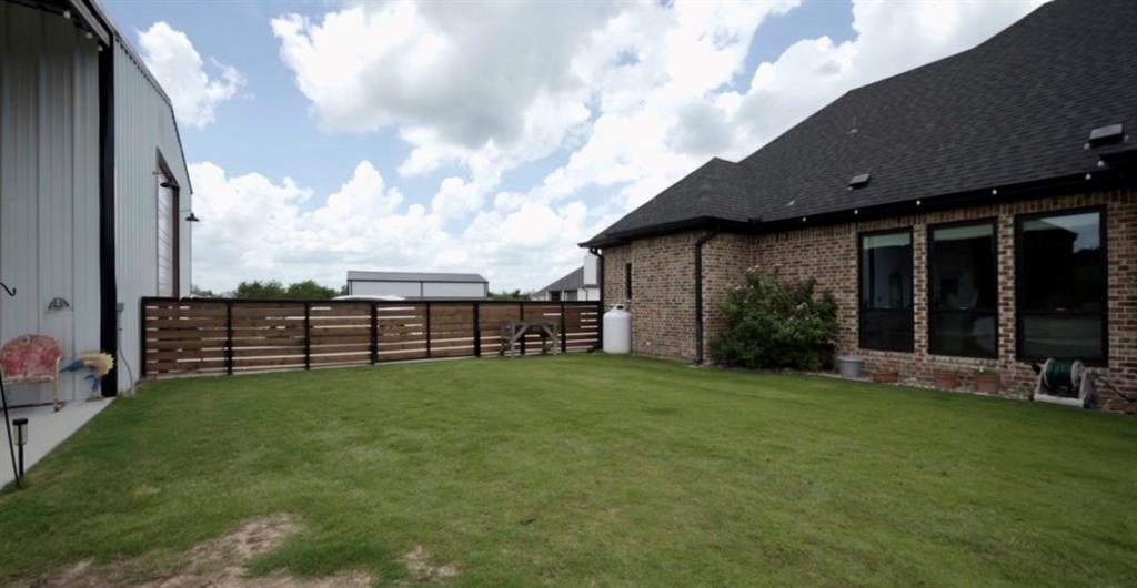 1096 Timber Hills Drive Property Photo 27