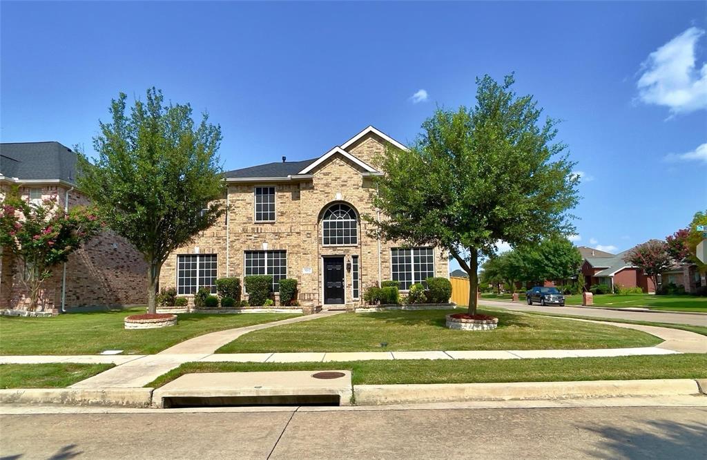 3102 Red Oak Drive Property Photo 1