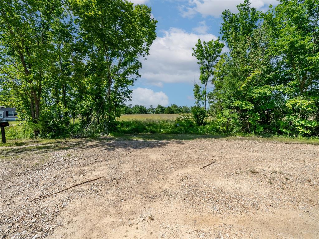 000 Cr 23070 Property Photo 9