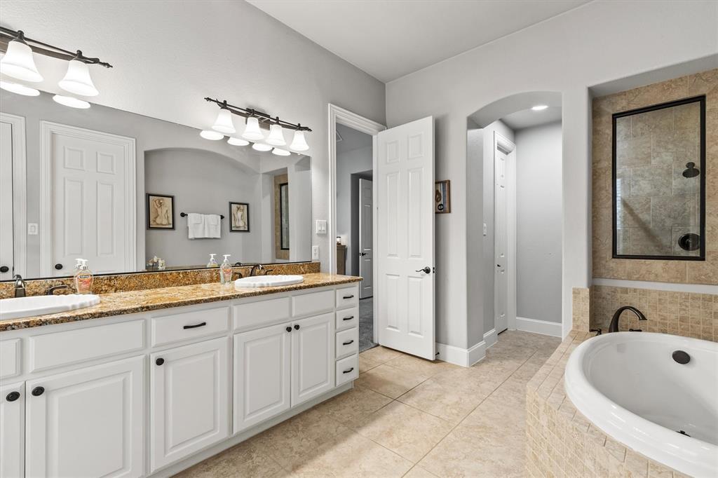 6608 Orchard Park Drive Property Photo 18