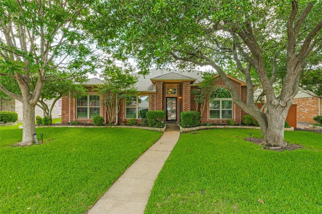6816 Aimpoint Drive Property Photo 1