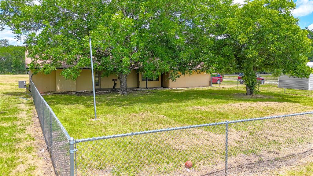 955 Fm 667 Property Photo 26