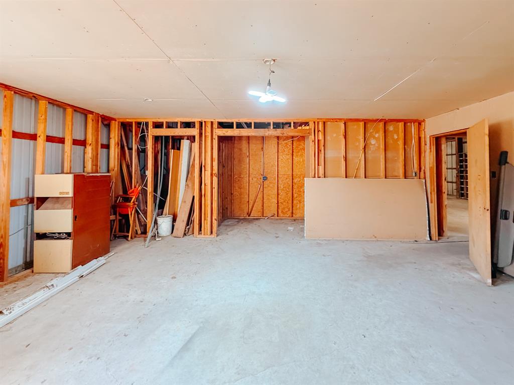 955 Fm 667 Property Photo 35