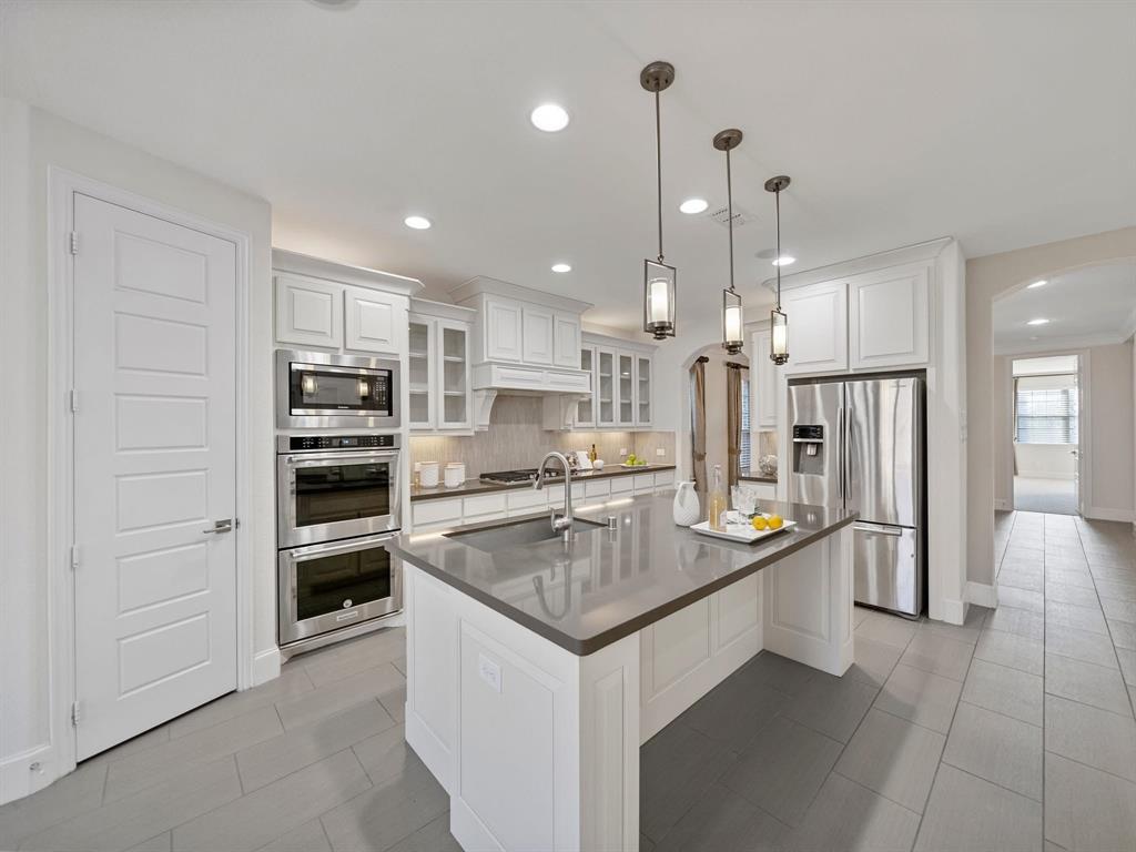 2805 Walnut Creek Lane Property Photo 10
