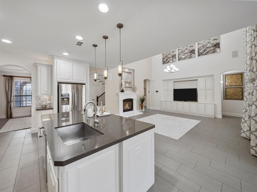 2805 Walnut Creek Lane Property Photo 11