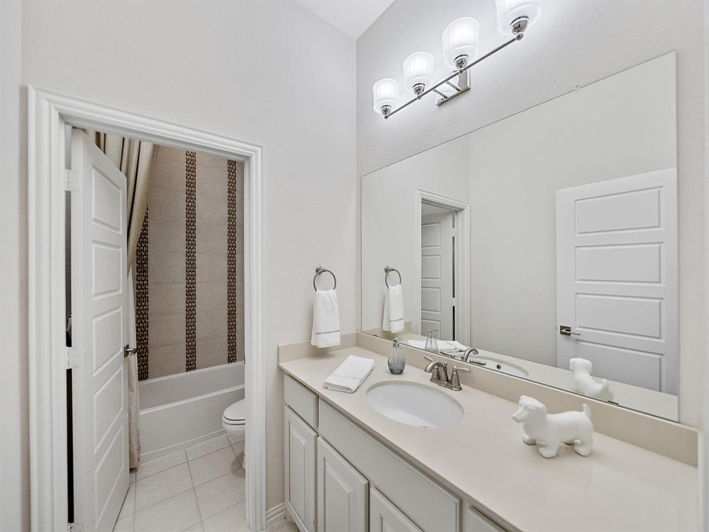 2805 Walnut Creek Lane Property Photo 22