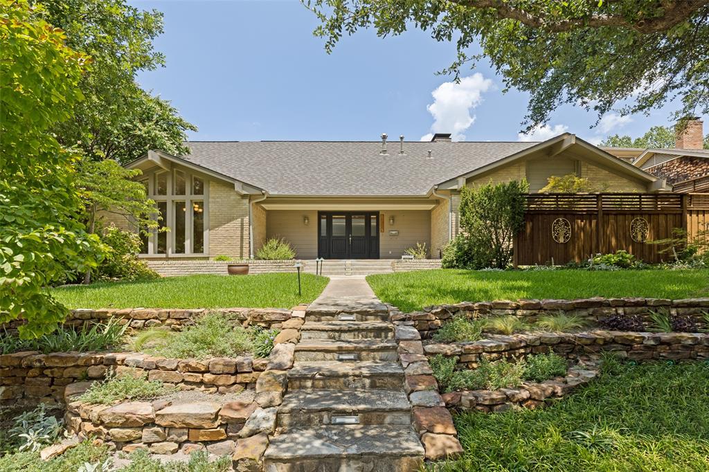 10115 Chesterton Drive Property Photo 7