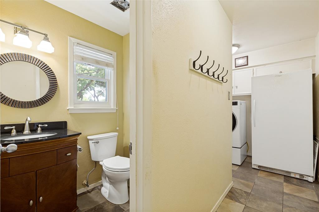10115 Chesterton Drive Property Photo 25