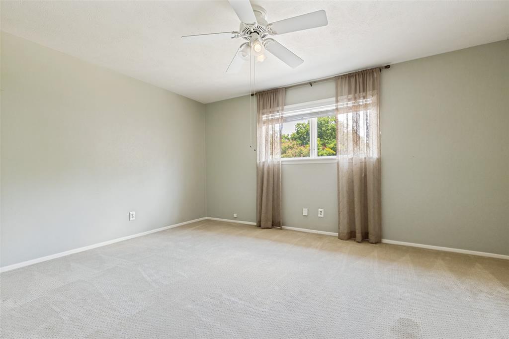 10115 Chesterton Drive Property Photo 28