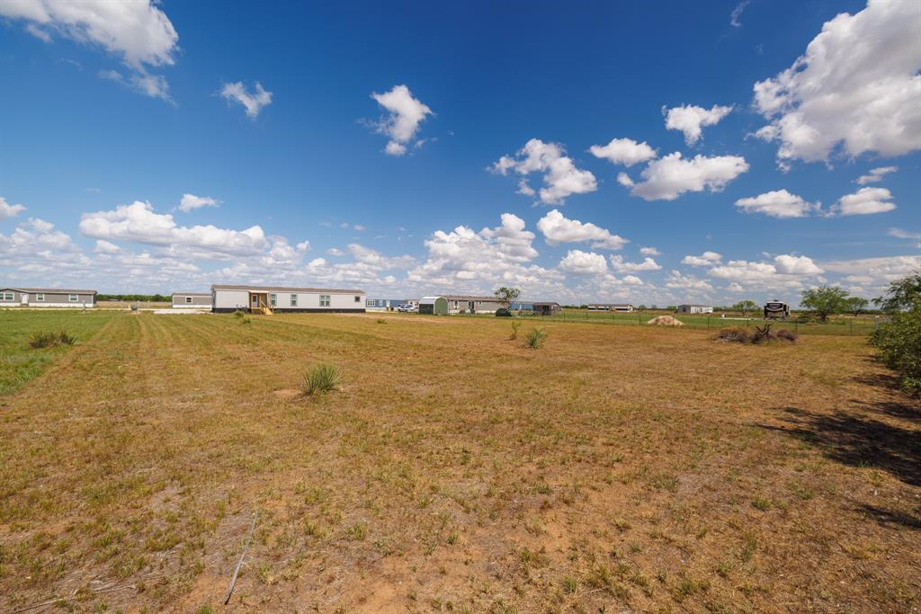 11122 Pr 316 Property Photo 34