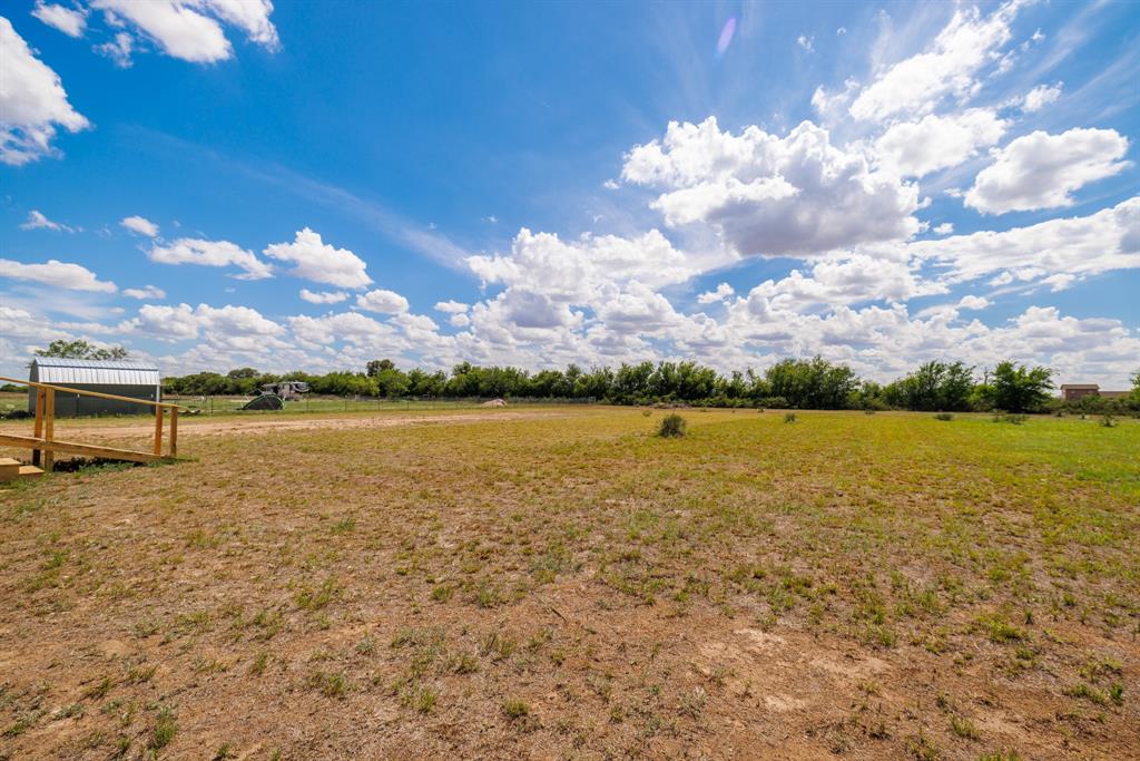 11122 Pr 316 Property Photo 37