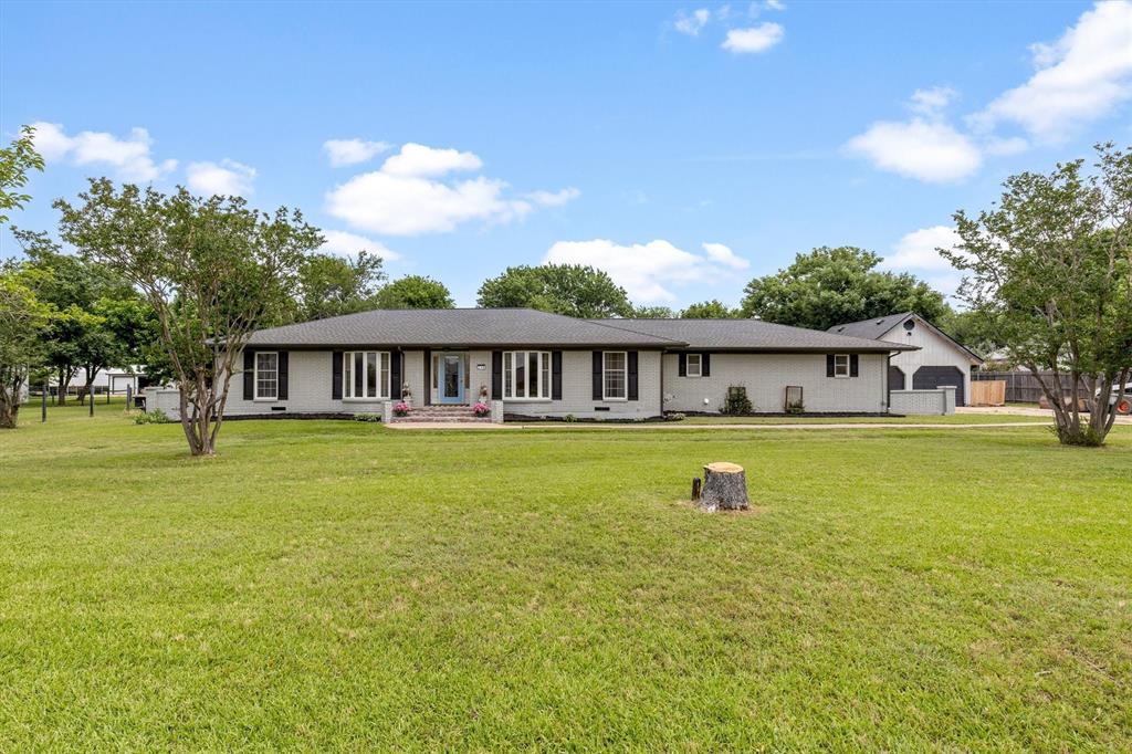 216 Meadowlark Lane Property Photo 1