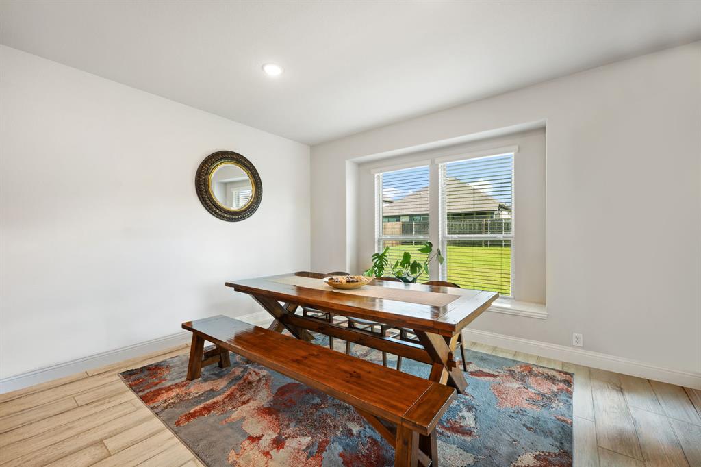 1013 Firecracker Drive Property Photo 18
