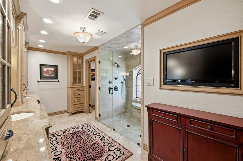 1809 Southpark Drive Property Photo 14