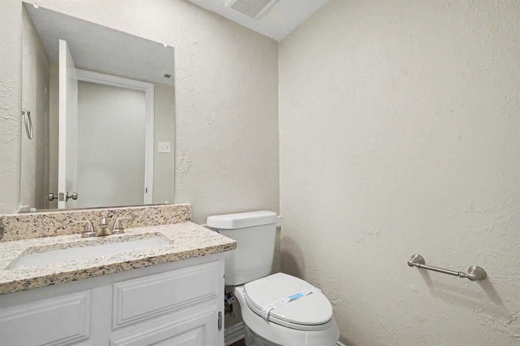 4537 Miami Drive Property Photo 15