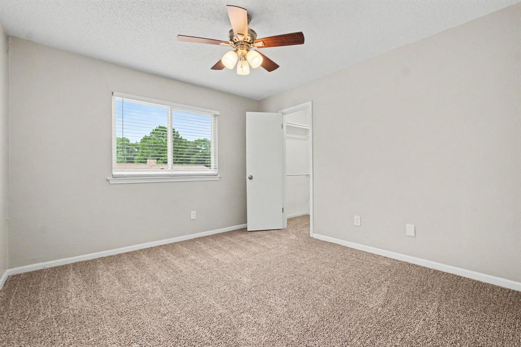 4537 Miami Drive Property Photo 19