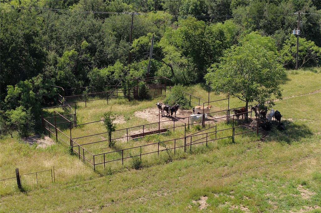235 County Road 343 Property Photo 11