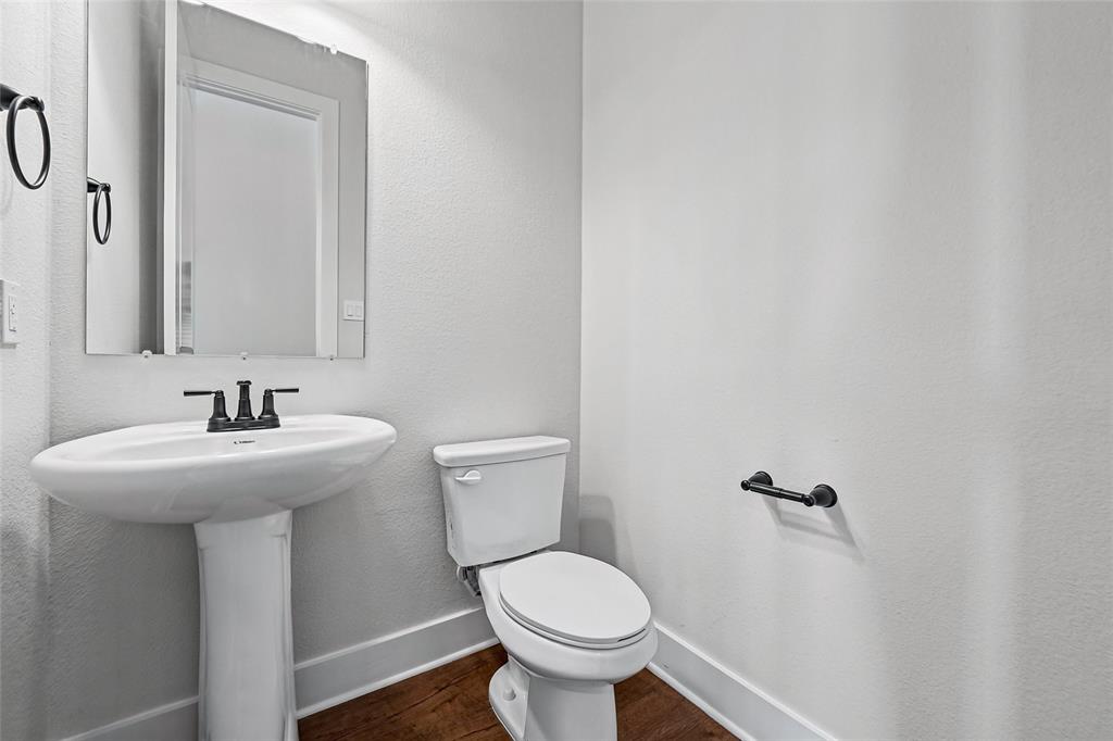 605 Brown Road Property Photo 9