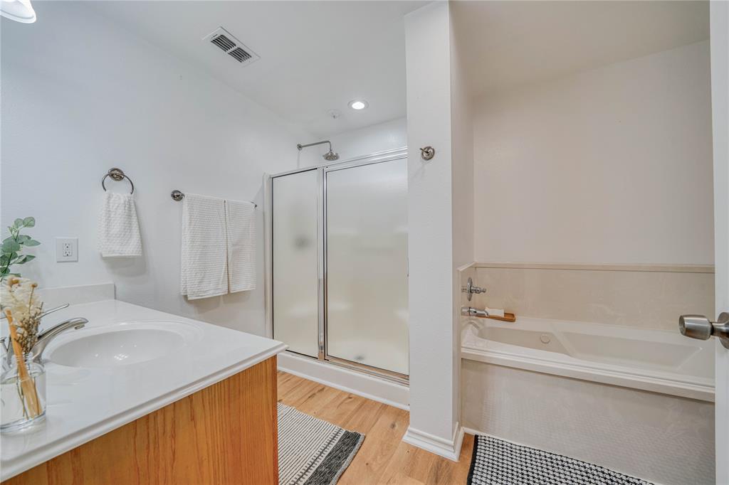 1092 Fm 1002 Property Photo 12