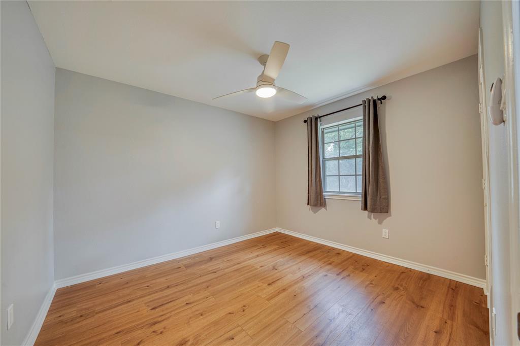 1092 Fm 1002 Property Photo 18