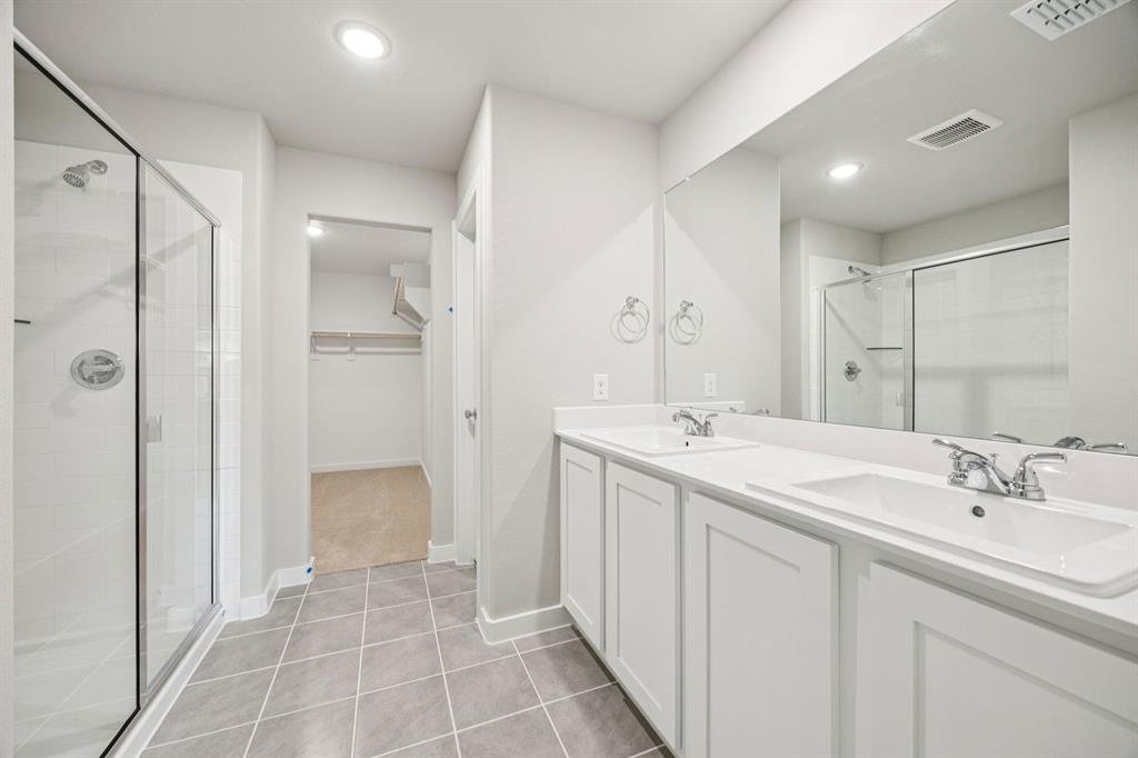 3916 Somerville Drive Property Photo 17