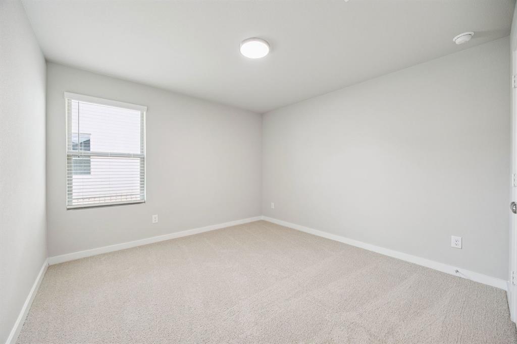3916 Somerville Drive Property Photo 23