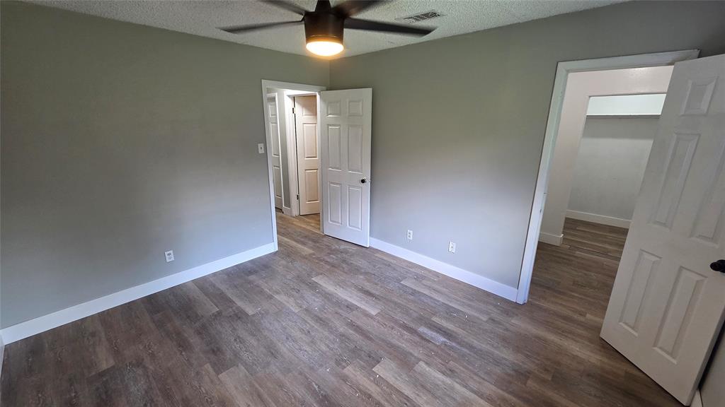 713 N Spears Street Property Photo 11
