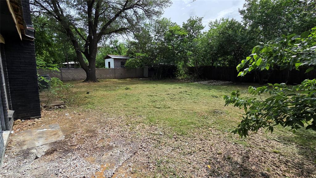 713 N Spears Street Property Photo 28
