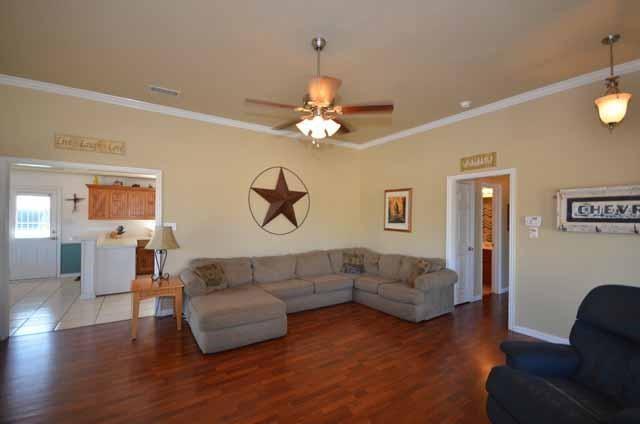 864 County Road 2730 Property Photo 7