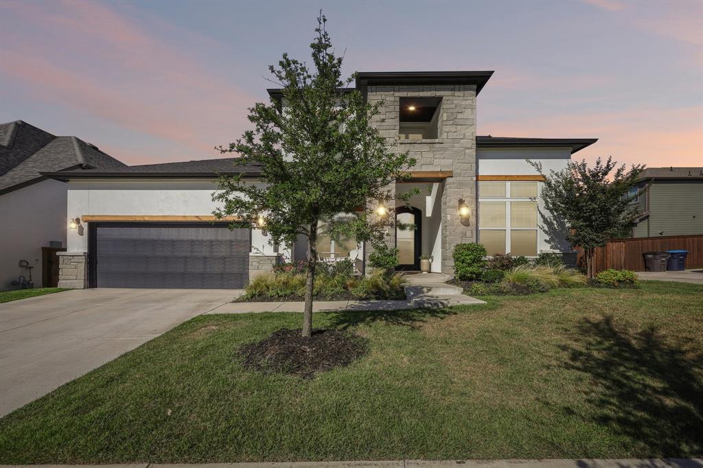 2212 Dunstan Drive Property Photo 3