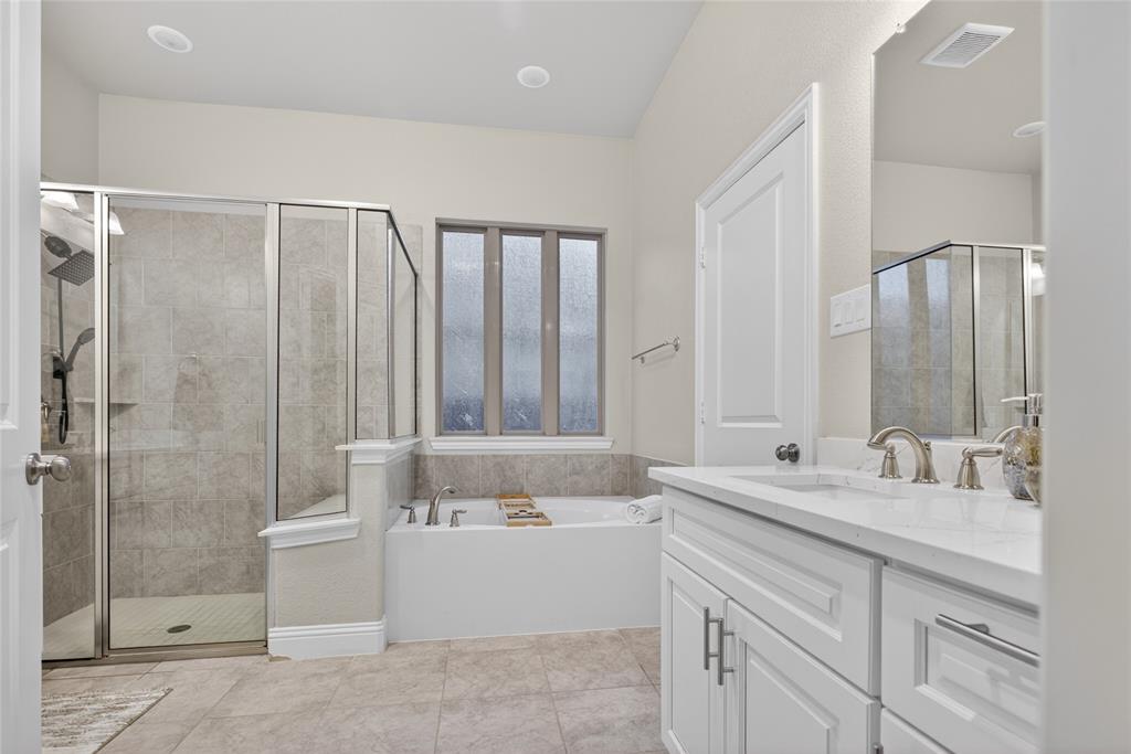 1600 Silla Property Photo 16