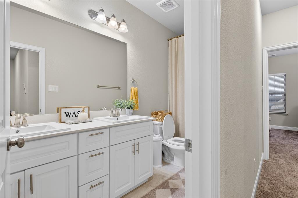 1600 Silla Property Photo 22