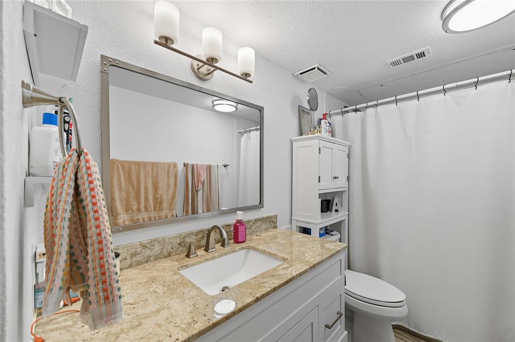 5927 E University Boulevard 221 Property Photo 12