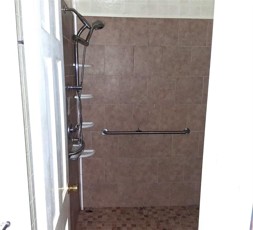 207 Wildwood Drive Property Photo 31