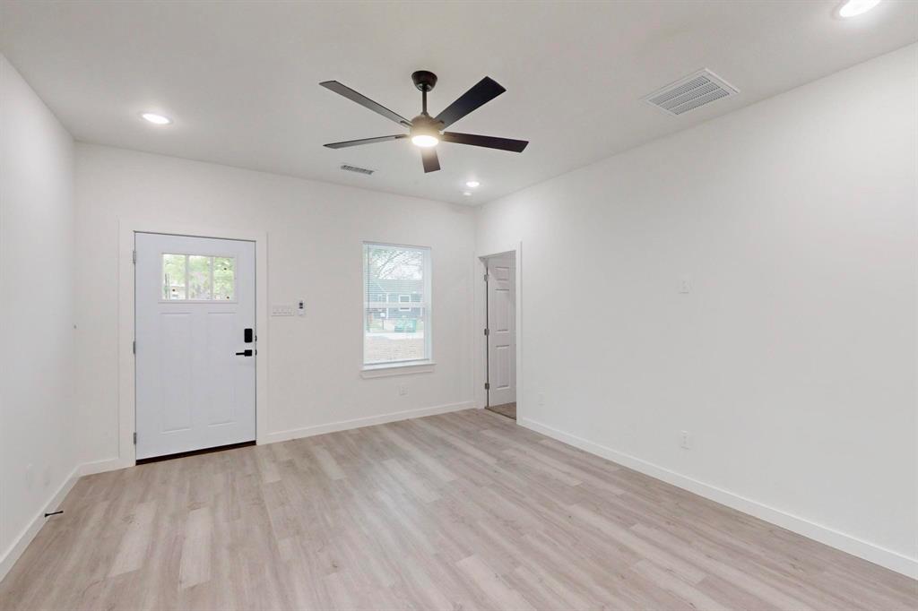 1213 Mill Street A & B Property Photo 7