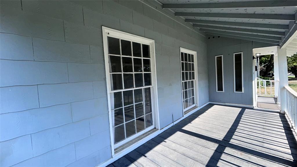 3600 Kell Street Property Photo 3