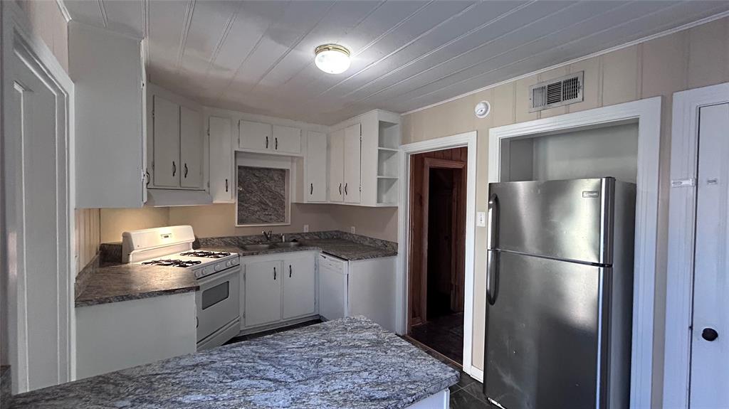 3600 Kell Street Property Photo 9