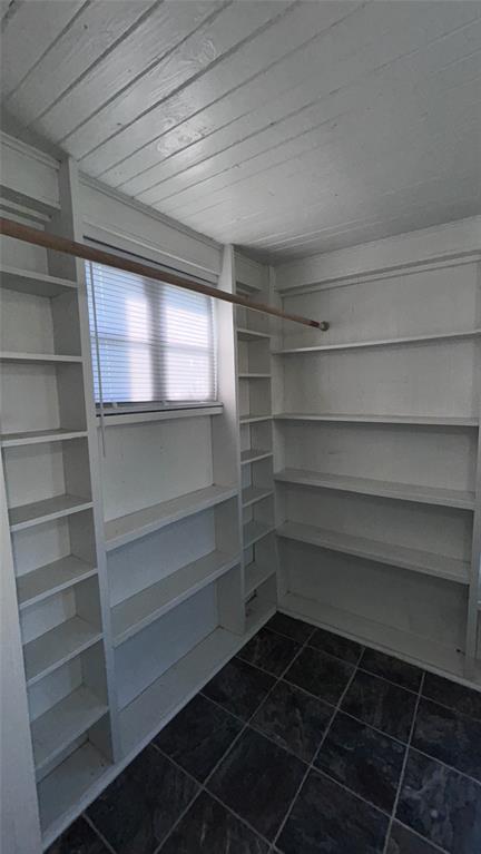 3600 Kell Street Property Photo 16