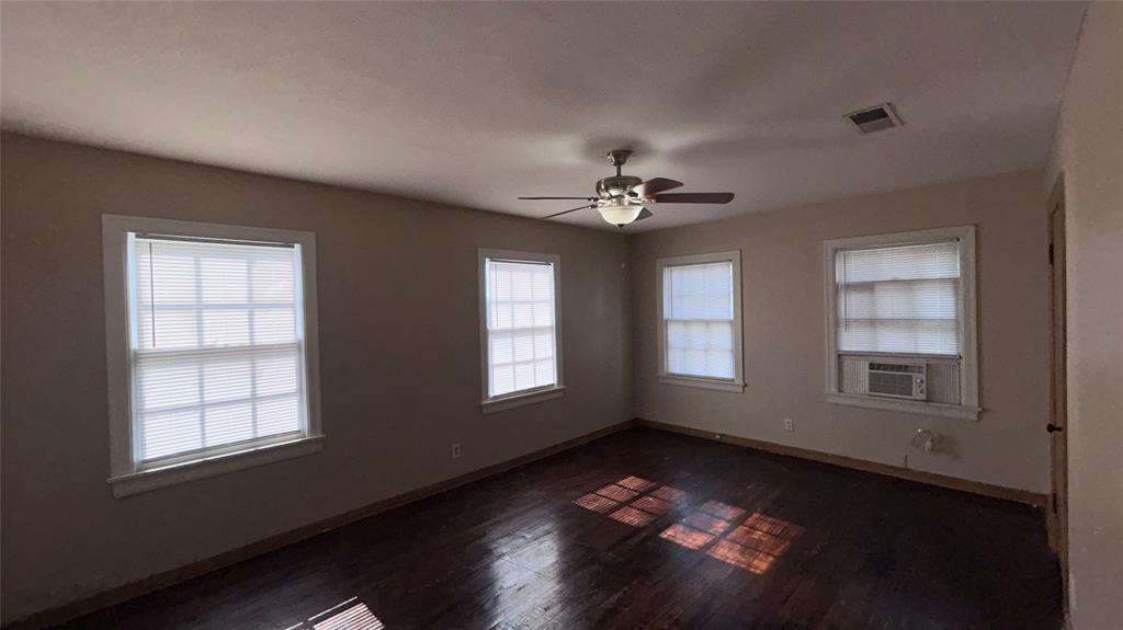 3600 Kell Street Property Photo 28