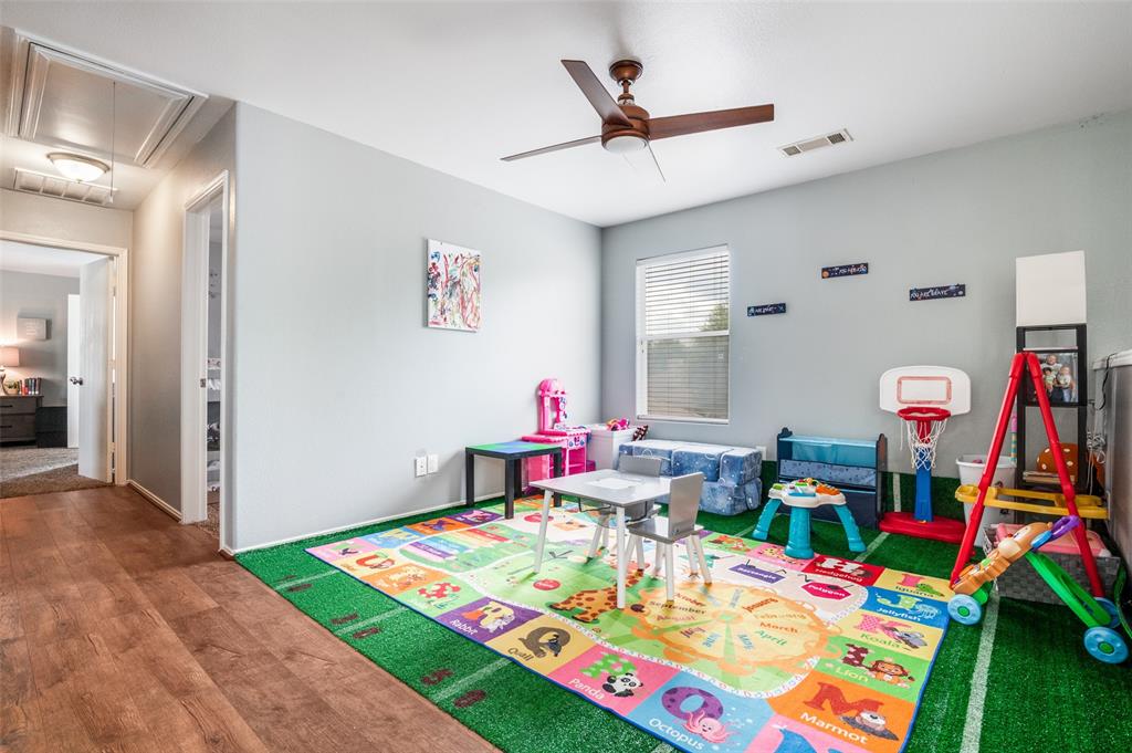 148 Triumph Road Property Photo 26