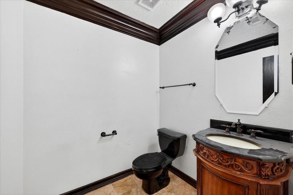 6008 Mckaskle Drive Property Photo 12