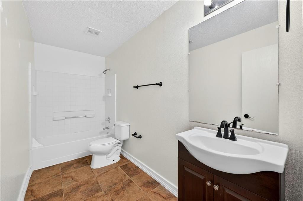 6008 Mckaskle Drive Property Photo 30