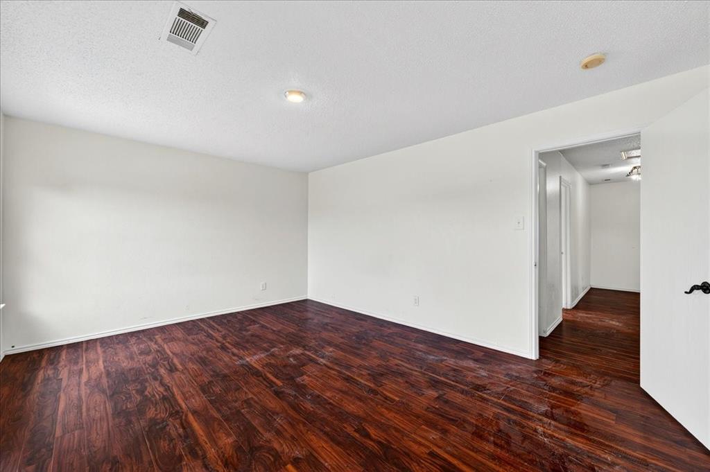 6008 Mckaskle Drive Property Photo 32