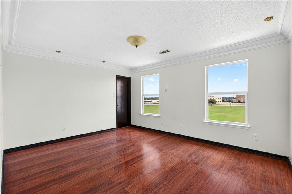6008 Mckaskle Drive Property Photo 33