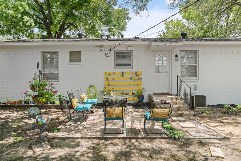 1413 Belmont Street Property Photo 9