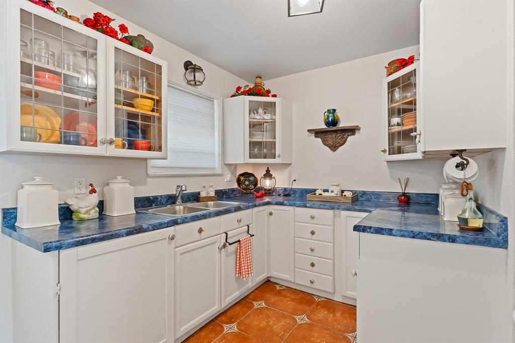 1413 Belmont Street Property Photo 14