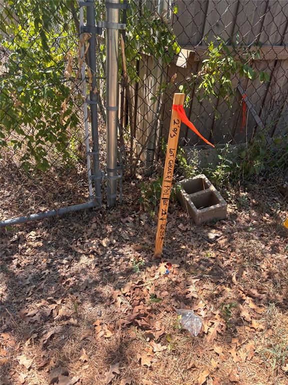 1441 Hurstview Drive Property Photo 6