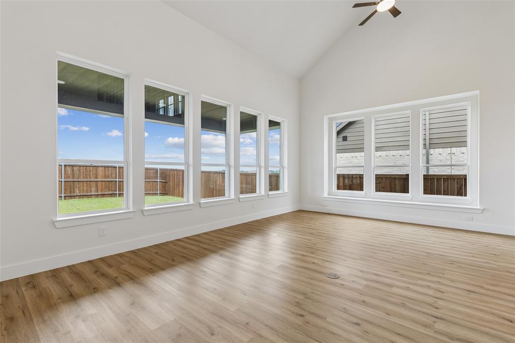 1729 Boxwood Row Drive Property Photo 11