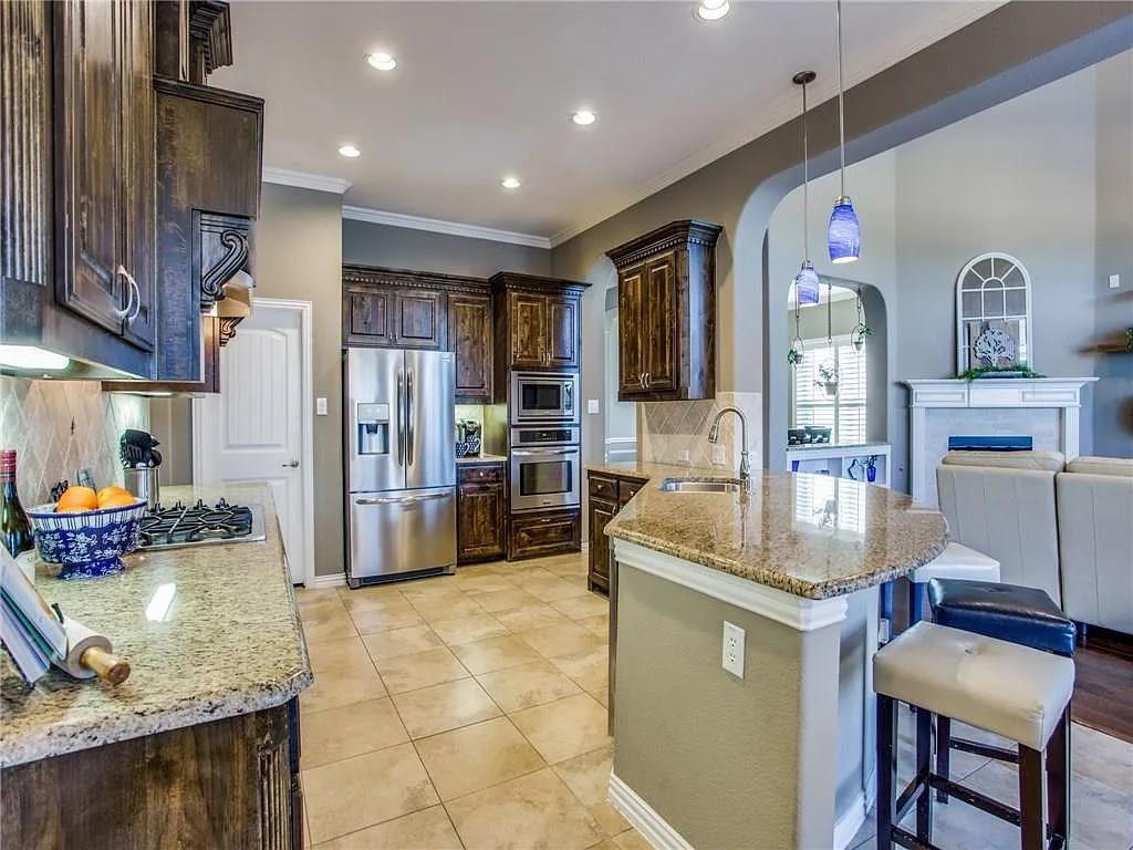 6688 Excelsior Place Property Photo 13